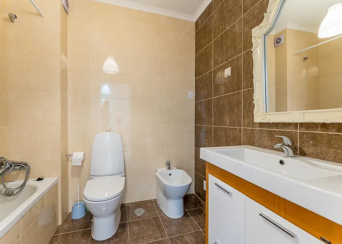 T2 Arte Xavega Apartament *